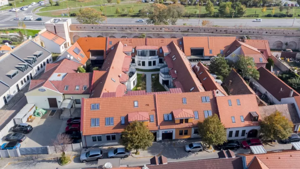 Rezidencia pri Hradbách 1