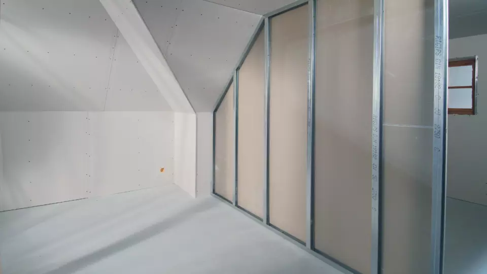 Priečky v podkroví Rigips 4